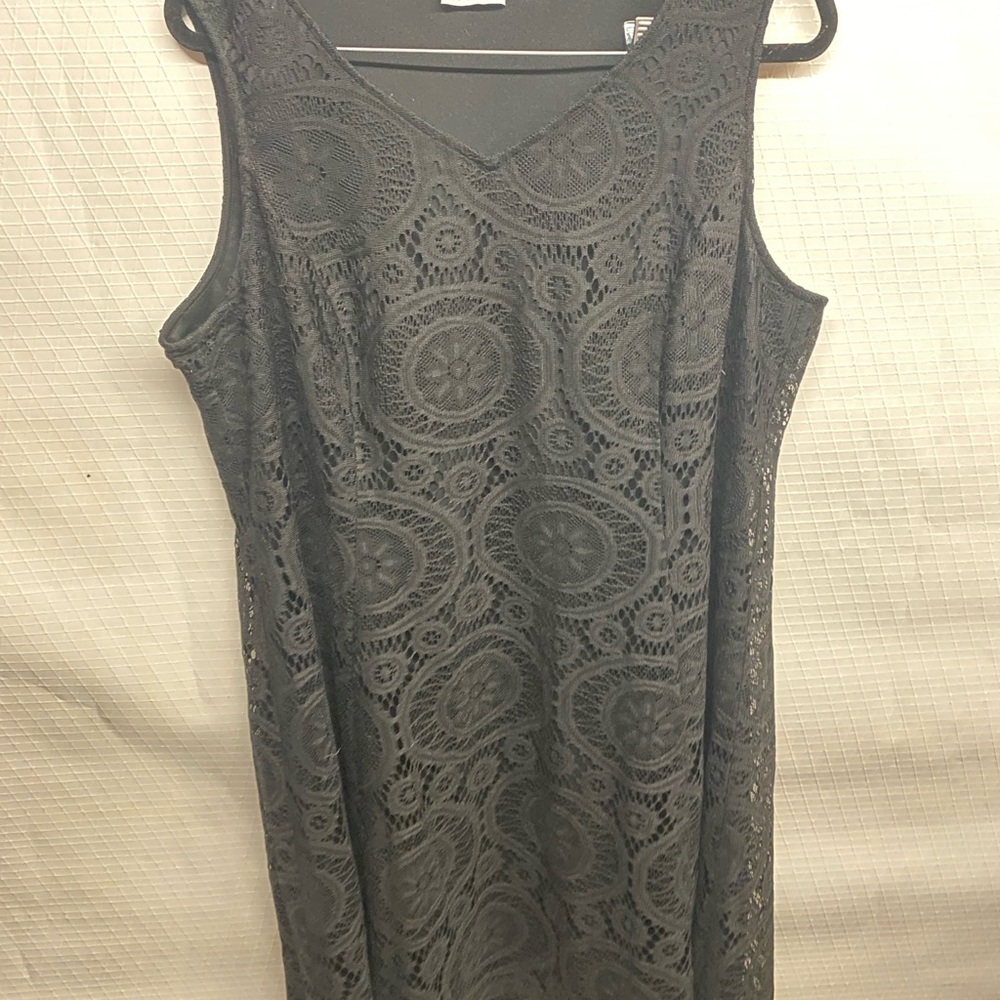 Women’s Plus Elegant Black Lace Dress